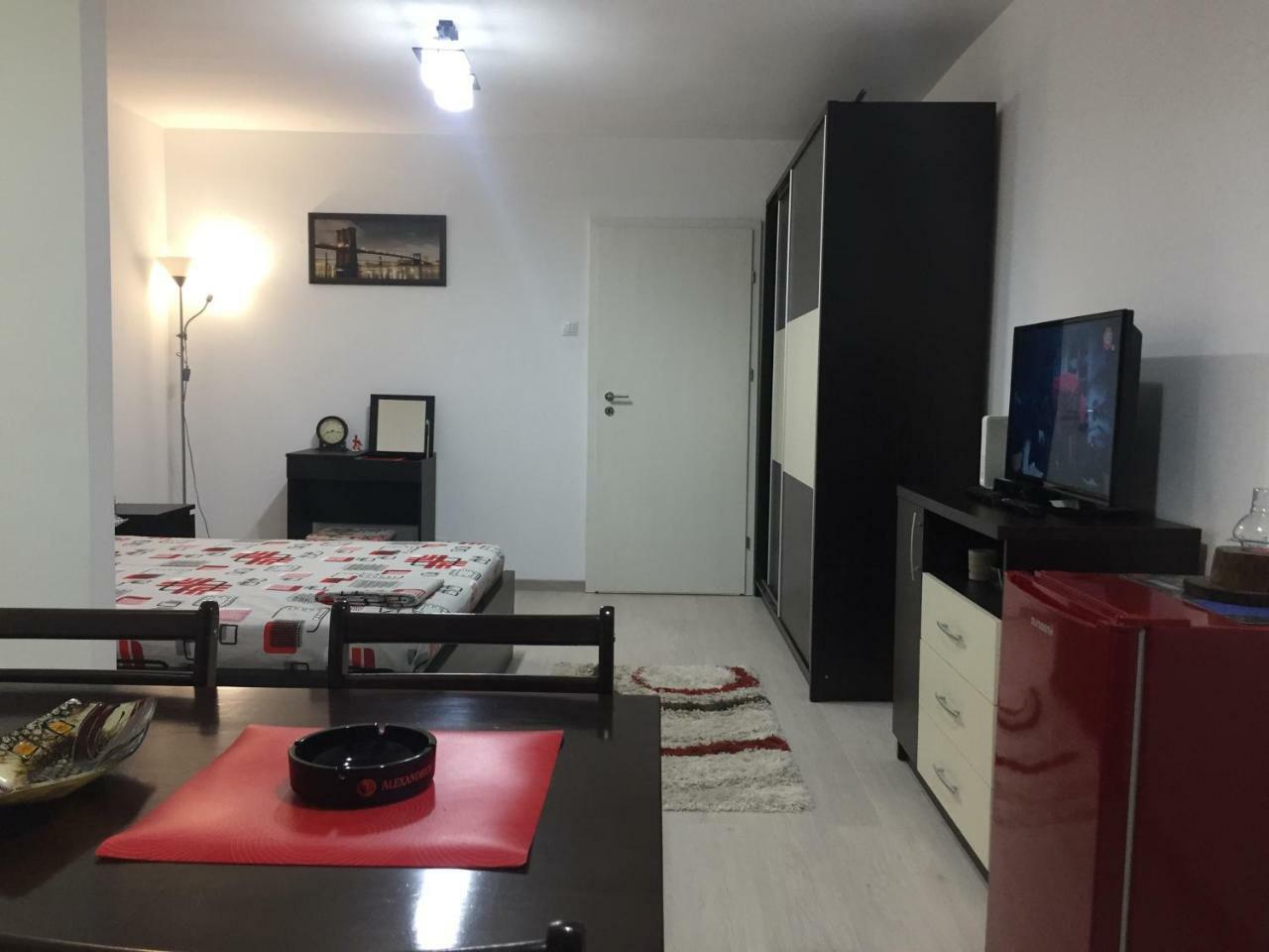 Faleza Apartment Galaţi Exterior foto